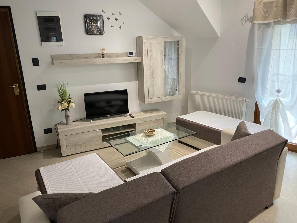 Apartman Galerija Огулин Экстерьер фото