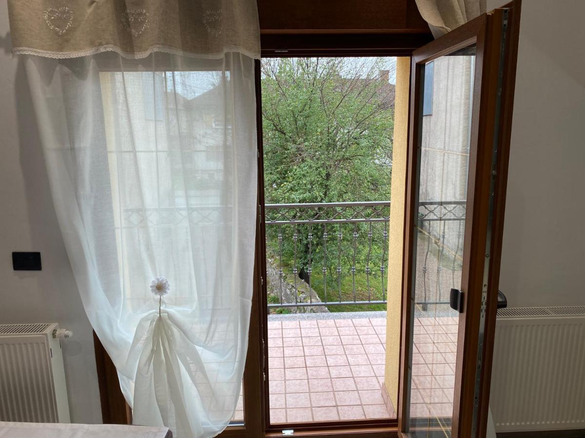 Apartman Galerija Огулин Экстерьер фото