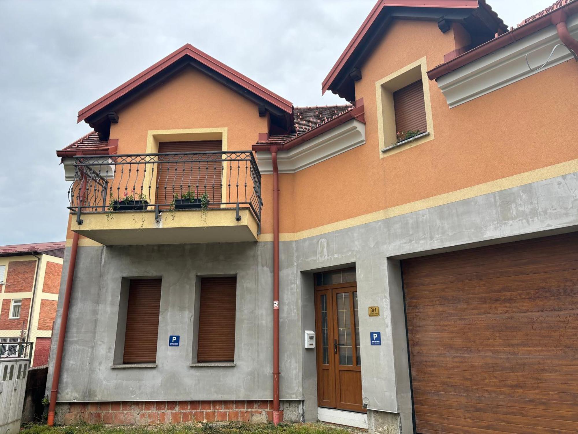 Apartman Galerija Огулин Экстерьер фото