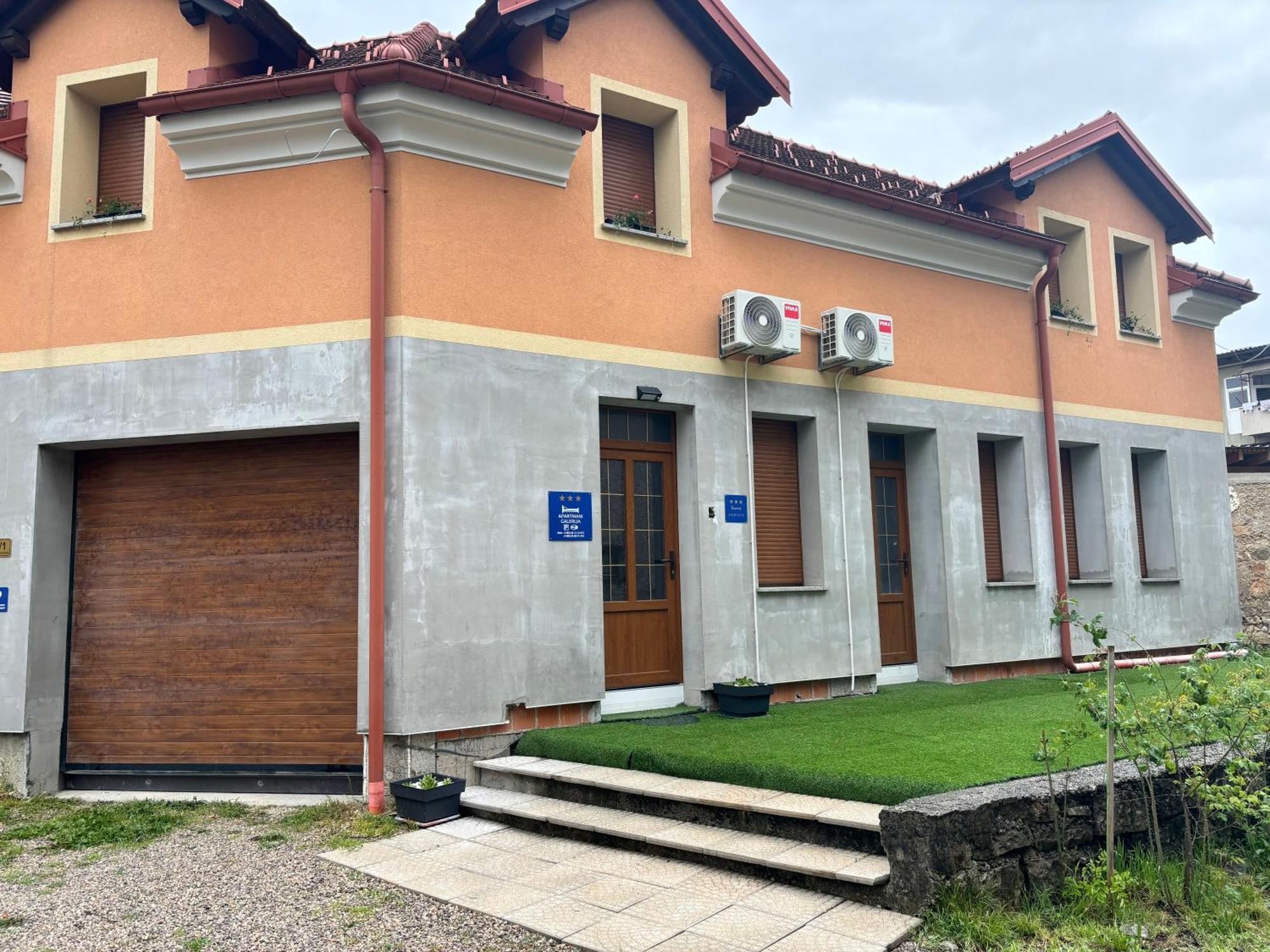 Apartman Galerija Огулин Экстерьер фото