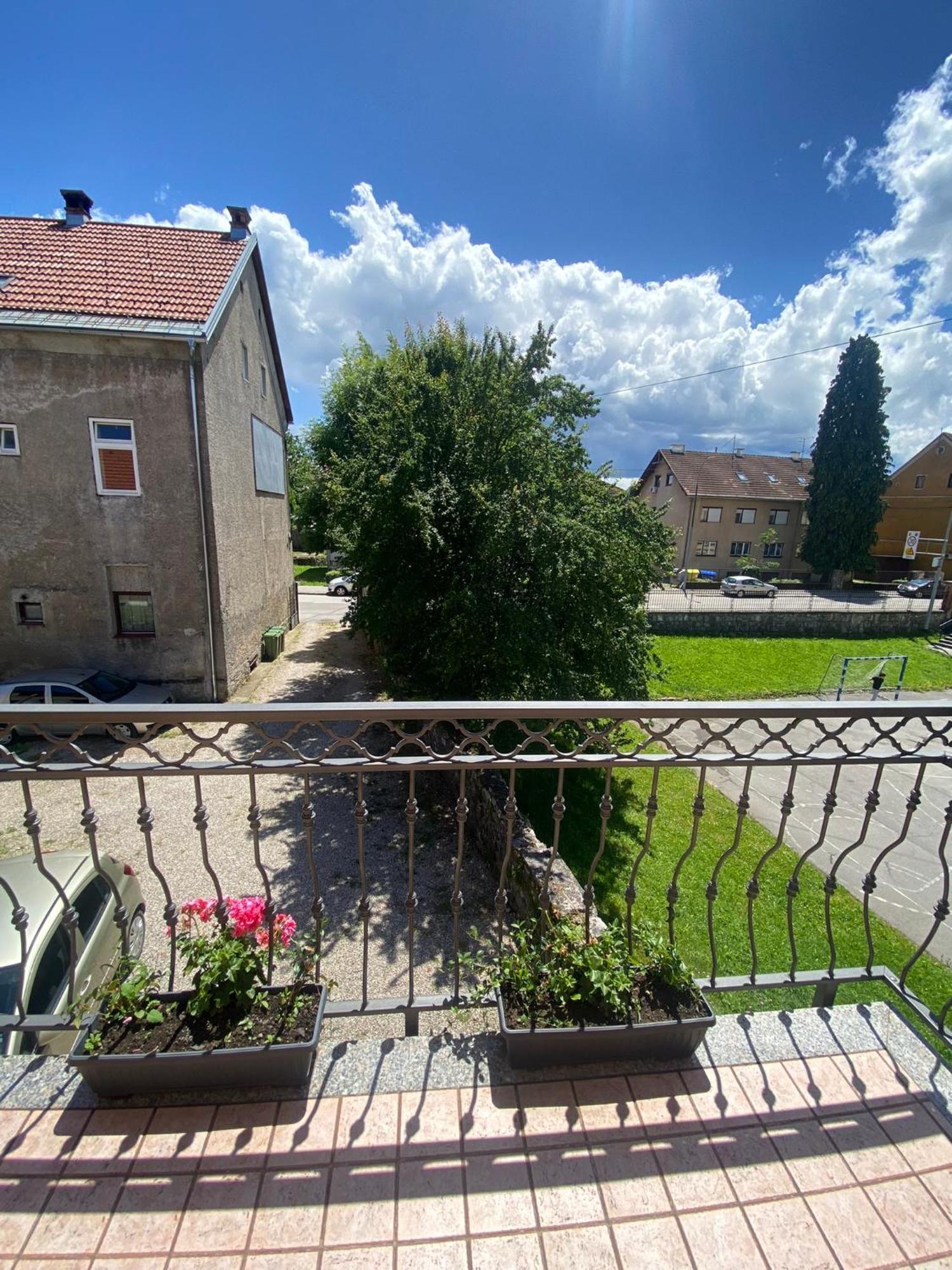 Apartman Galerija Огулин Экстерьер фото